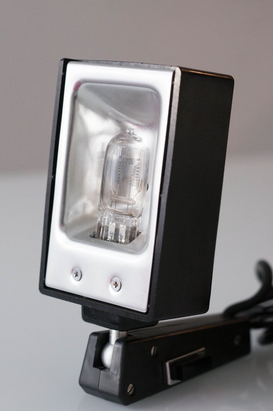 Lampen: Flectalux 1000N film lamp for halogen 1000W – Gebraucht aus Thörishaus von vintagger 2