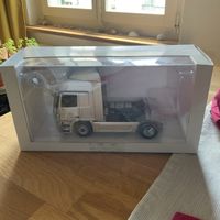 Mercedes-Benz Actros Modell 1:43 – NEU & OVP (ungeöffnet)