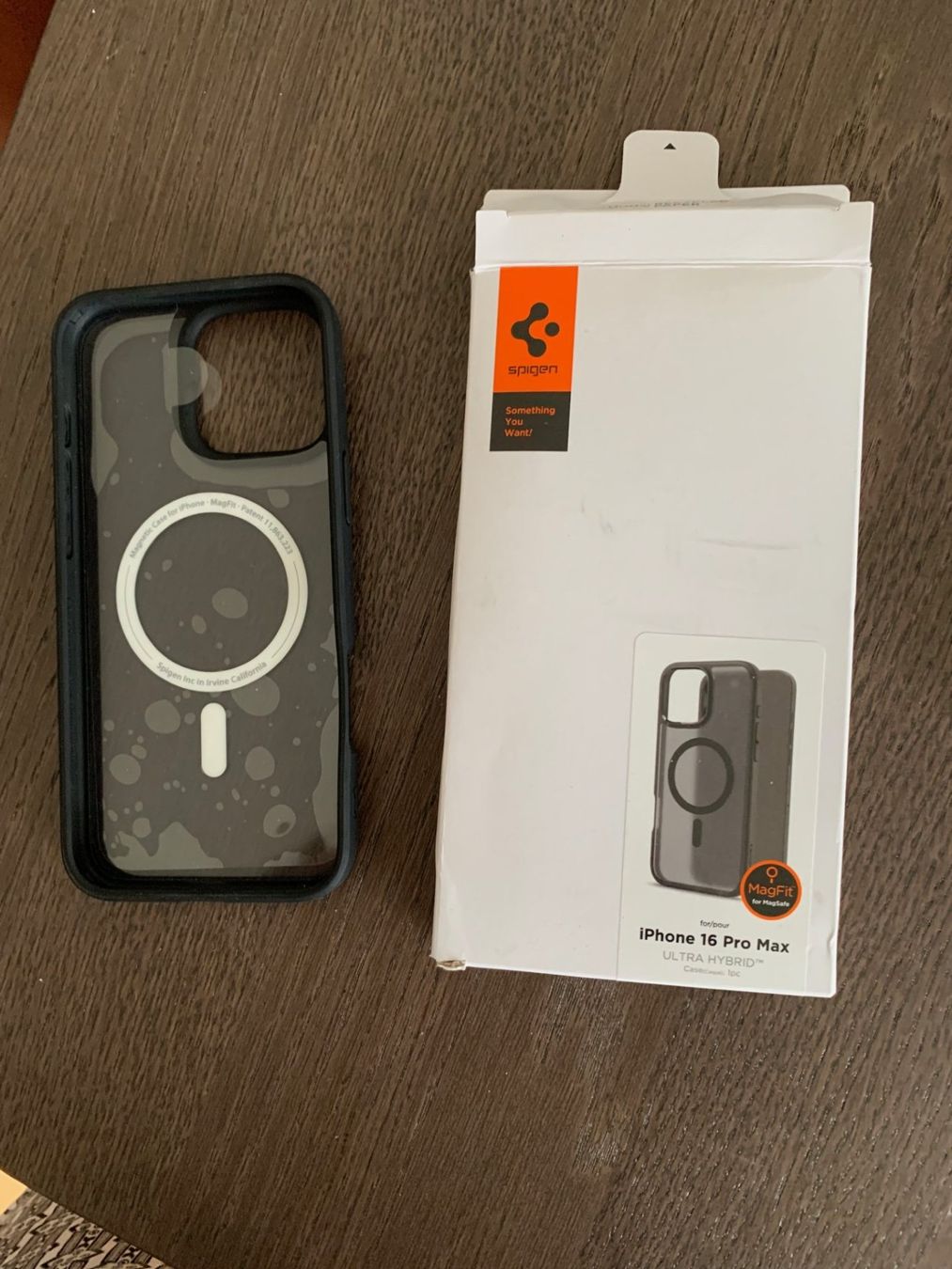 Apple Cover & Protezioni schermo: Spigen Ultra Hybrid iPhone 16 Pro Max Hülle neu – Nuovo e nell'imballaggio originale da Emmen venduto da newdeal1970 4