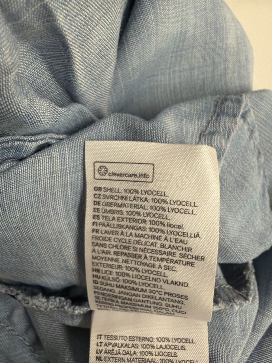 H&M Vestiti: Robe de grossesse H&M jeans XS – Usato da Küssnacht am Rigi venduto da amynilleuh 3