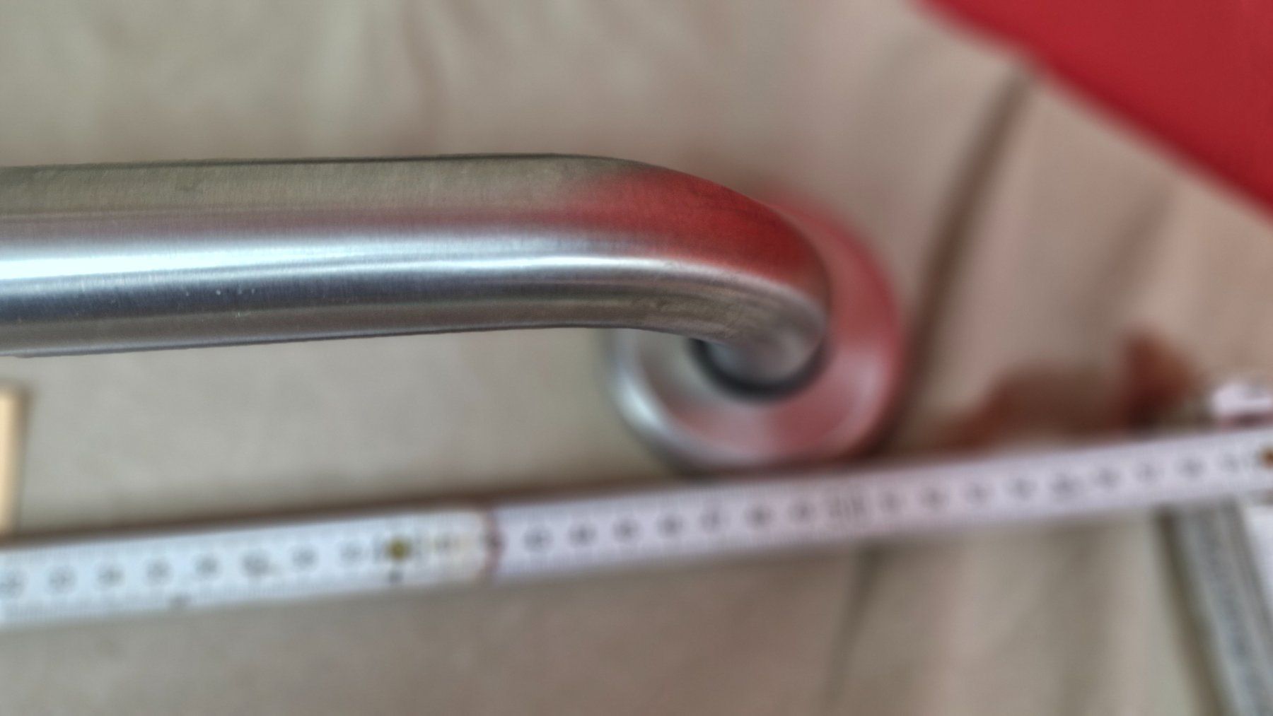 Geländer: Haltegriff WCChromstahl 52 cm (164) – Gebraucht aus Dorf von Zur-Lingg 1