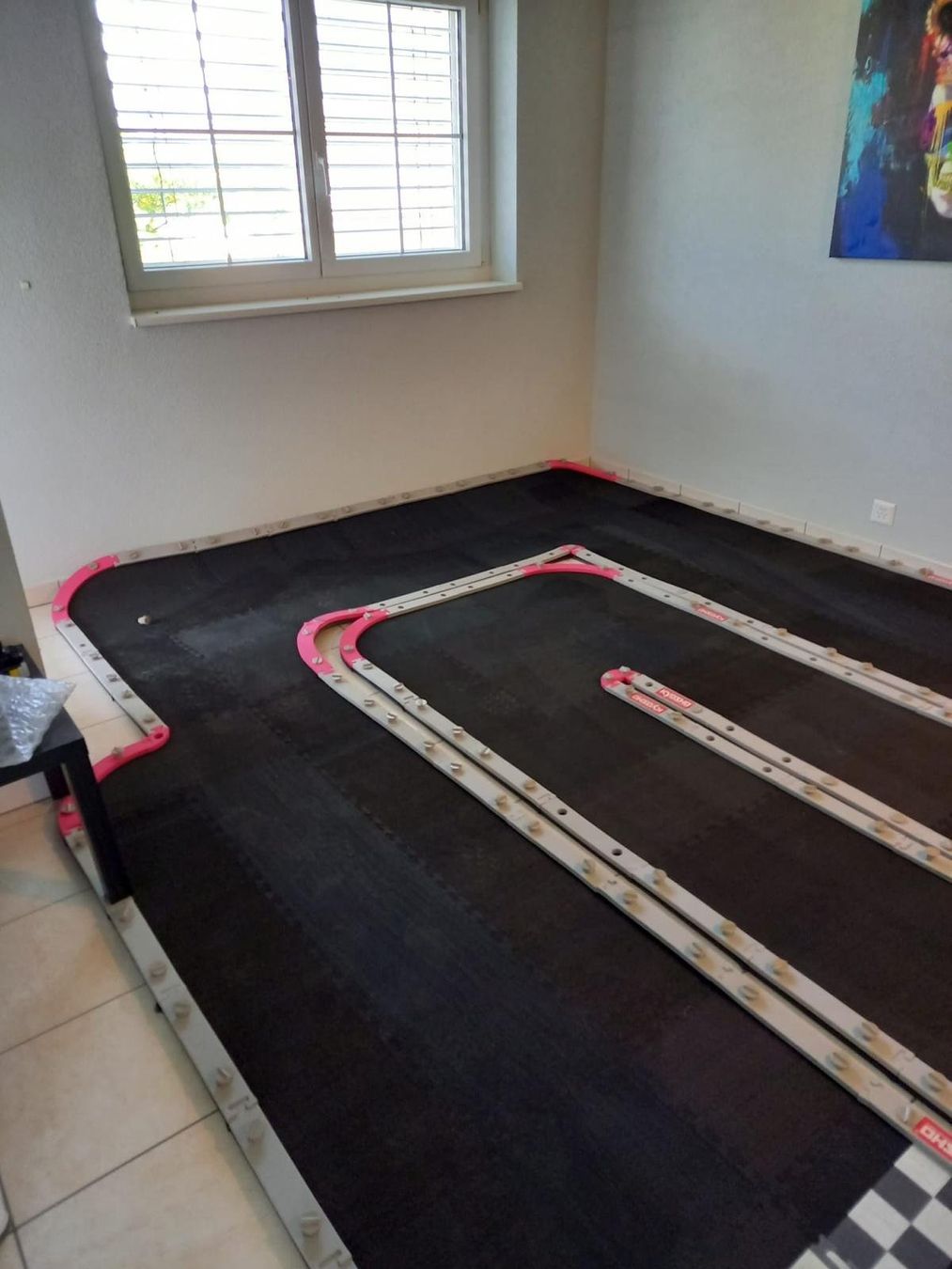 Circuits: Circuit voitures RC – D'occasion à Leytron par flo_ck6w