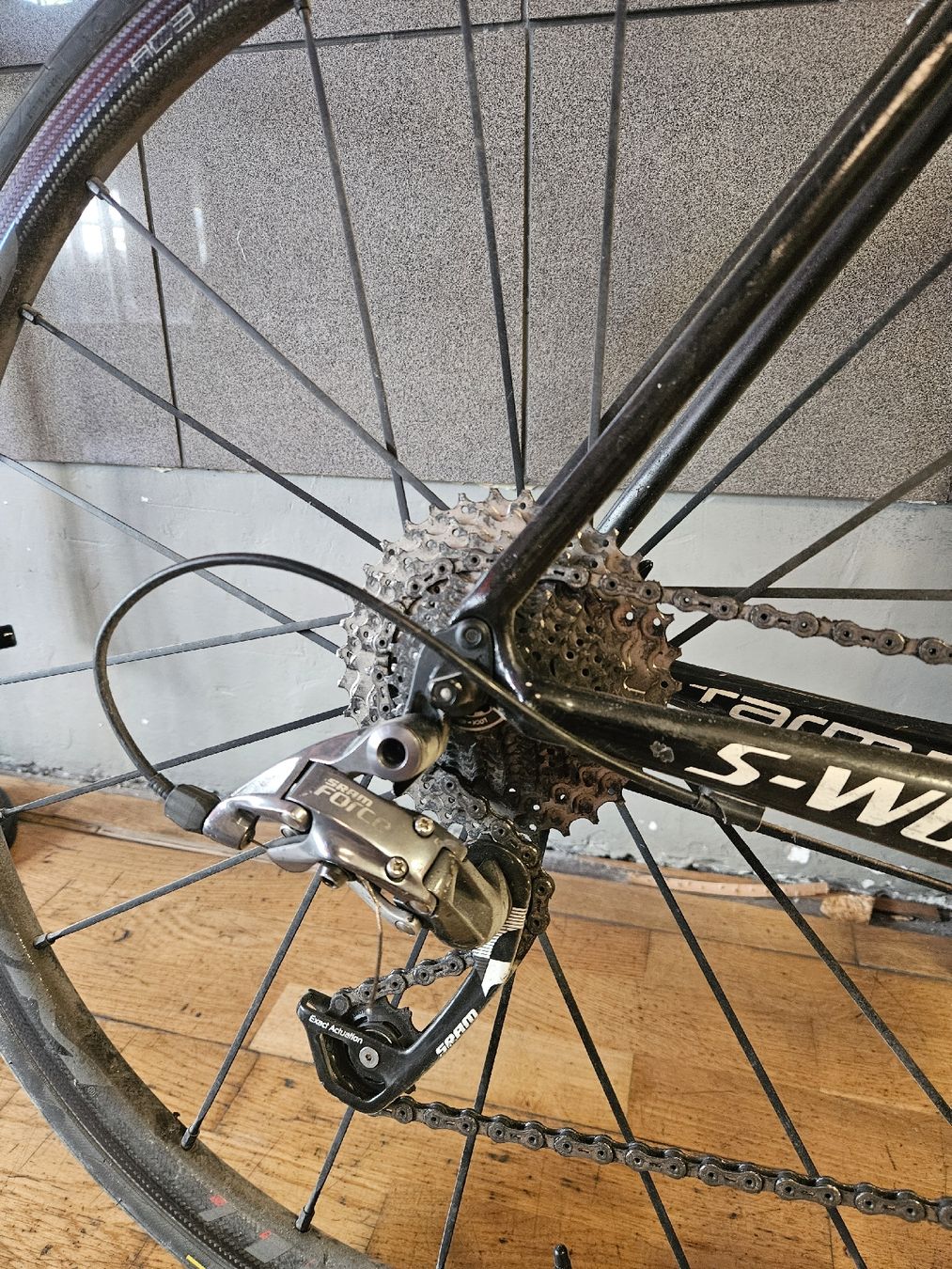 Specialized Biciclette: Specialized tarmac SL3 – Usato da Petit-Lancy venduto da the_9c6q 2