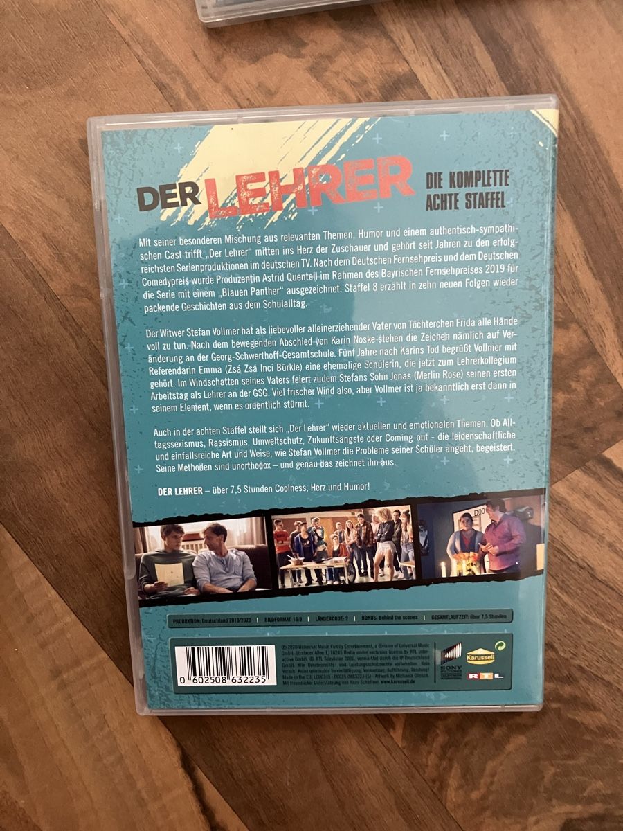Tutti i DVDs: Der Lehrer – Nuovo (secondo la descrizione) da Bözberg venduto da Sape9192 8