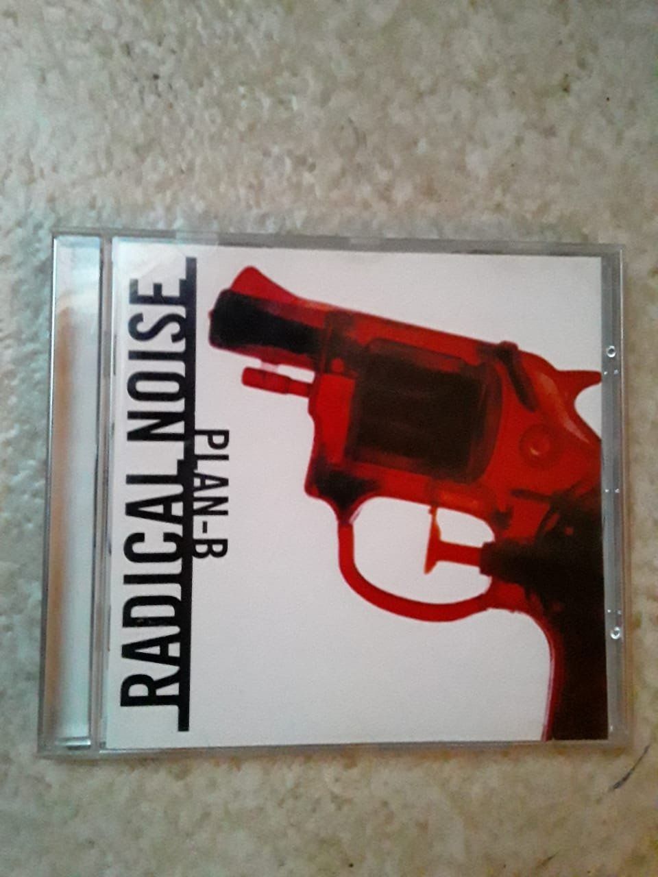 CD: Radical Noise - Plan B – Usato da Lenzburg venduto da Sepulmander