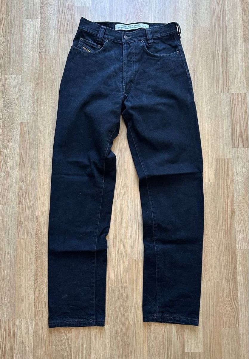 Diesel Jeans: Diesel Jeans Vintage  – Usato da Pfäffikon ZH venduto da Nataliia.