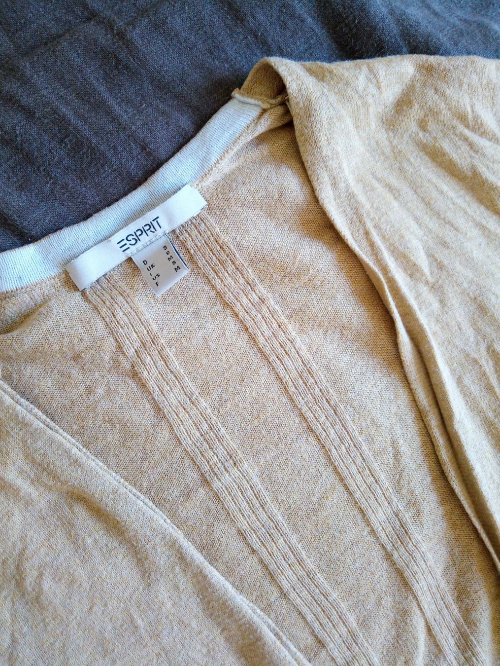 Esprit Giacche: Offener Cardigan von Esprit – Usato da Zürich venduto da philoumena 2