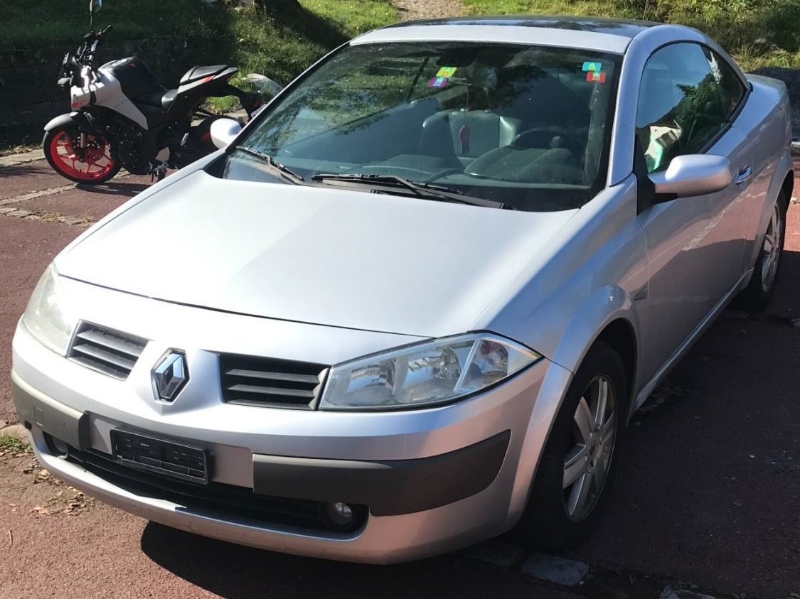 Renault Automobili: Renault Mégane Cabriolet – Usato da Pfeffikon LU venduto da doubledouble-u 2