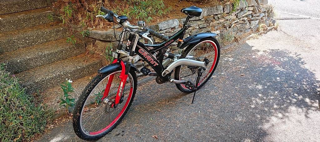 Velos: Vélo Granit Xenon – Gebraucht aus Saillon von RL05