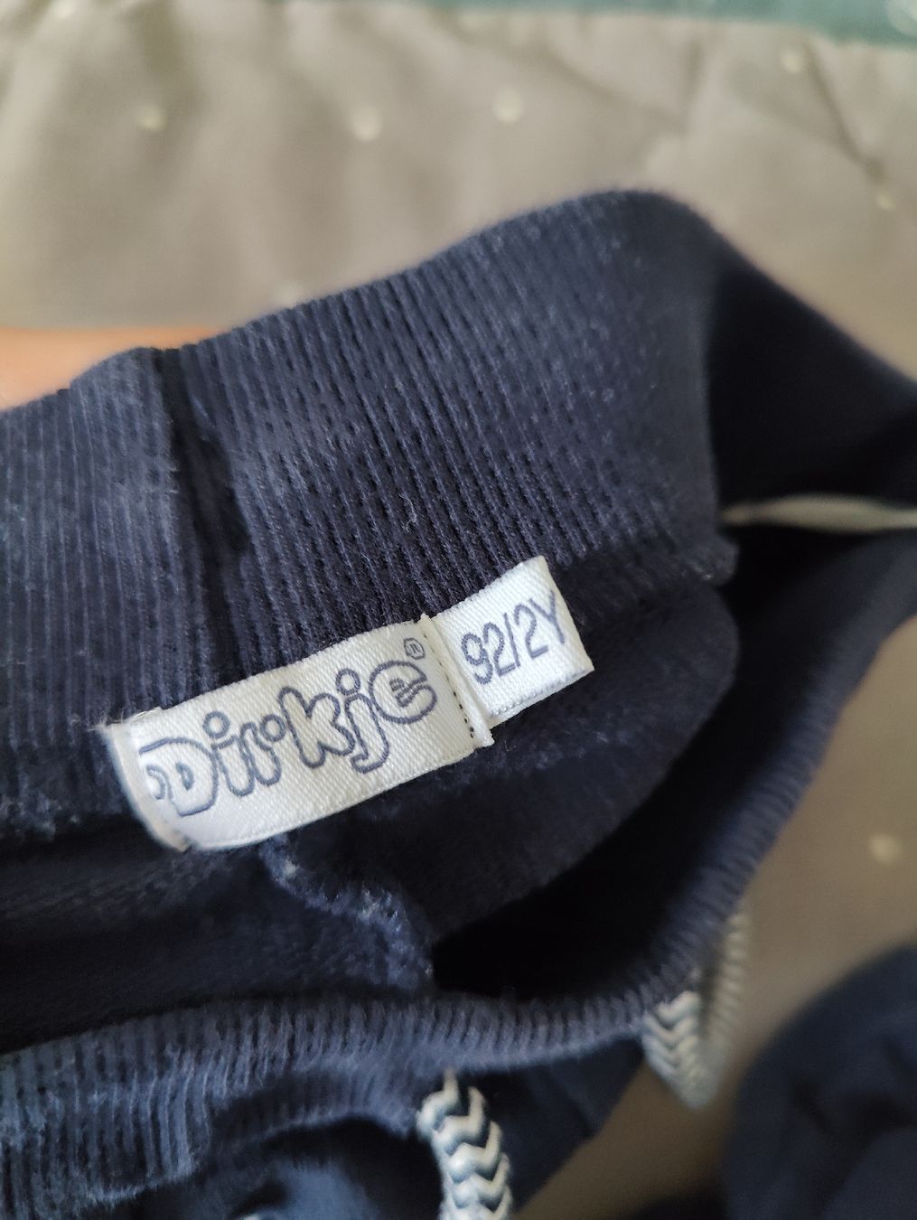 Ensembles: Pullover und Hose Anzug Dirkje Grösse 92/2Y  – D'occasion à Zürich par sof_f2ts 2