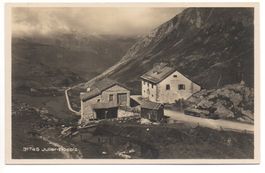JULIER-HOSPIZ Postauto