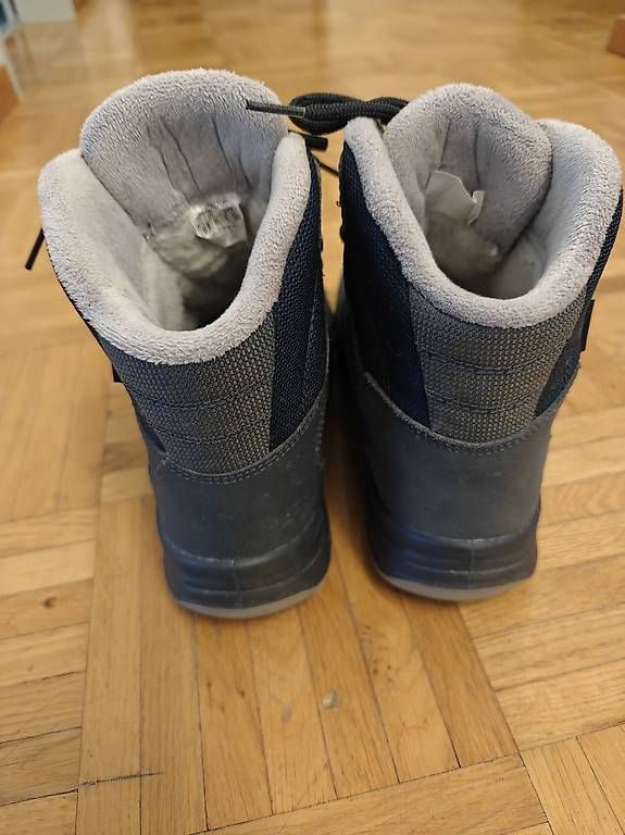 Lowa Scarpe da donna: Lowa Winterschuhe, Grösse 39 – Usato da Samedan venduto da t_p_8nvs 2