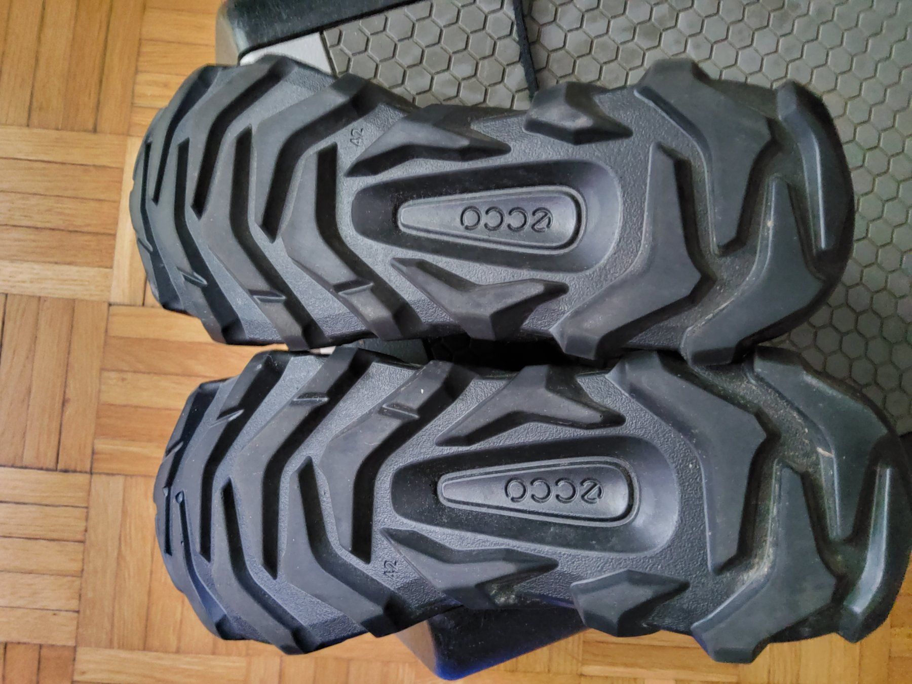 Ecco Scarpe da uomo: Ecco Mx  Walking/Freizeit Sneaker Gr. 42 – Nuovo (secondo la descrizione) da Wettingen venduto da Allesbesetzt 3