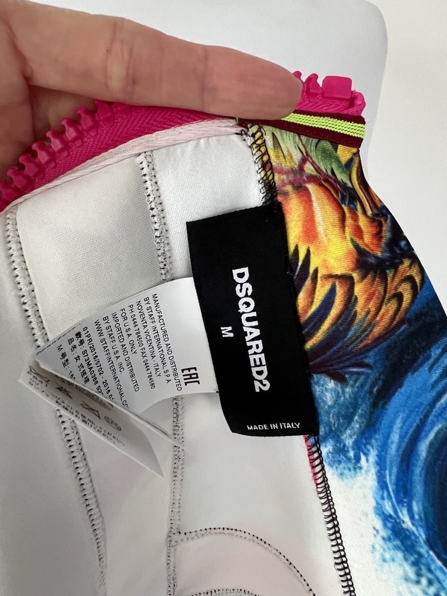 Dsquared2 Gonne: Dsquared2 kurz Rock GrXS – Nuovo (secondo la descrizione) da zürich venduto da kira.jj 5