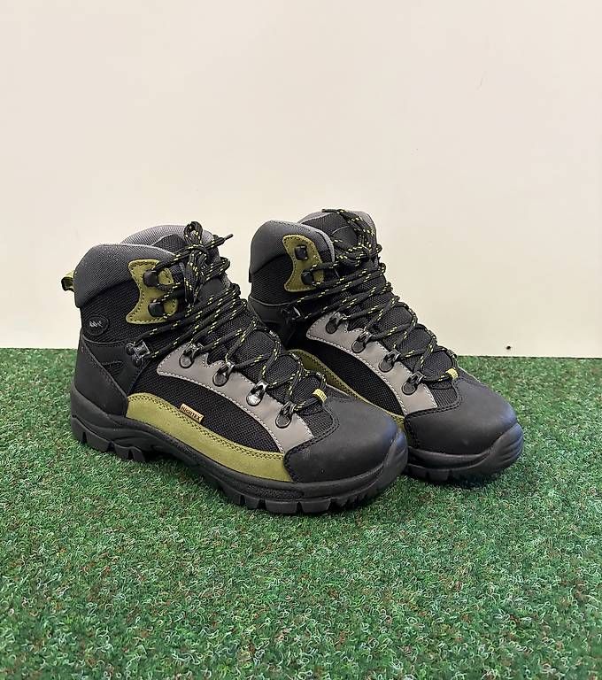 Damenschuhe: Neue Wanderschuhe Grösse 38 – Neu und originalverpackt aus Kerns von inspo