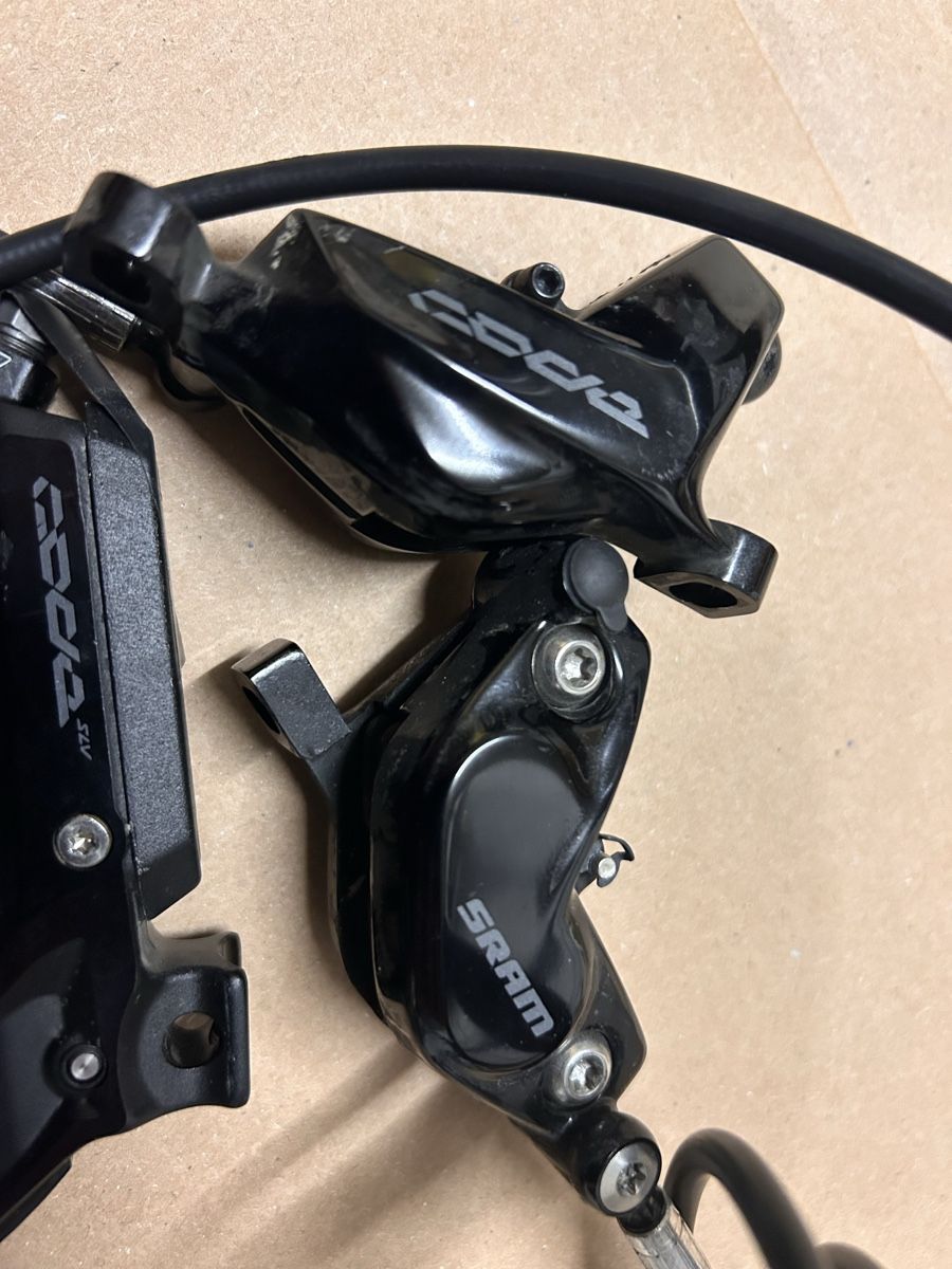 Sram Pezzi di ricambio: SRAM CODE SLV 4 Kolben Bremsset (vorne + hinten) – Usato da Reichenbach i.K. venduto da Petrus4 1