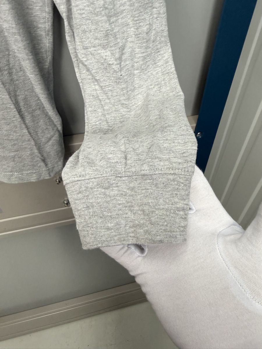 North Face T-Shirts: The North Face longsleeve – Gebraucht aus Lausanne von Unehistoiredesapes 3