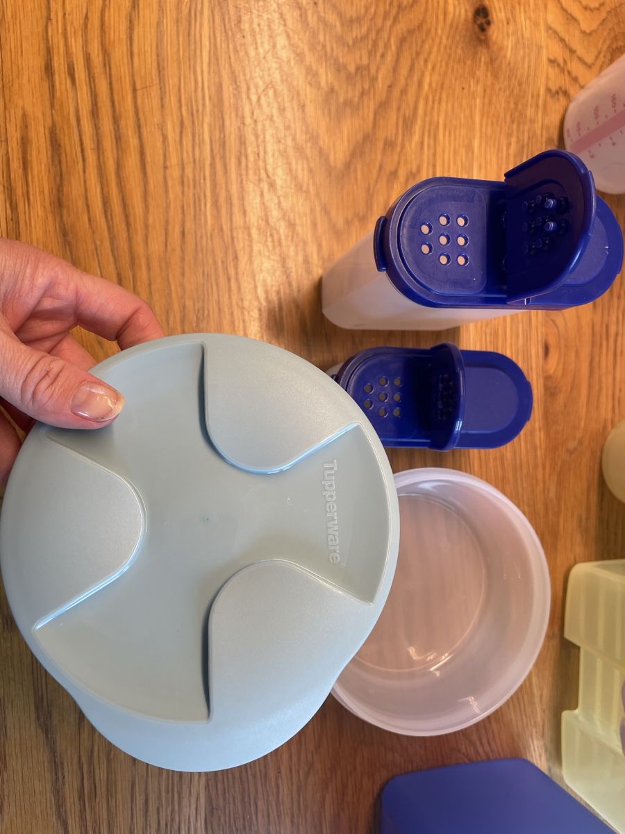 Tupperware Contenitori & Simili: Tupperware Vorratsdosen Shaker gebraucht – Usato da Niederbüren venduto da Poschti_19 3