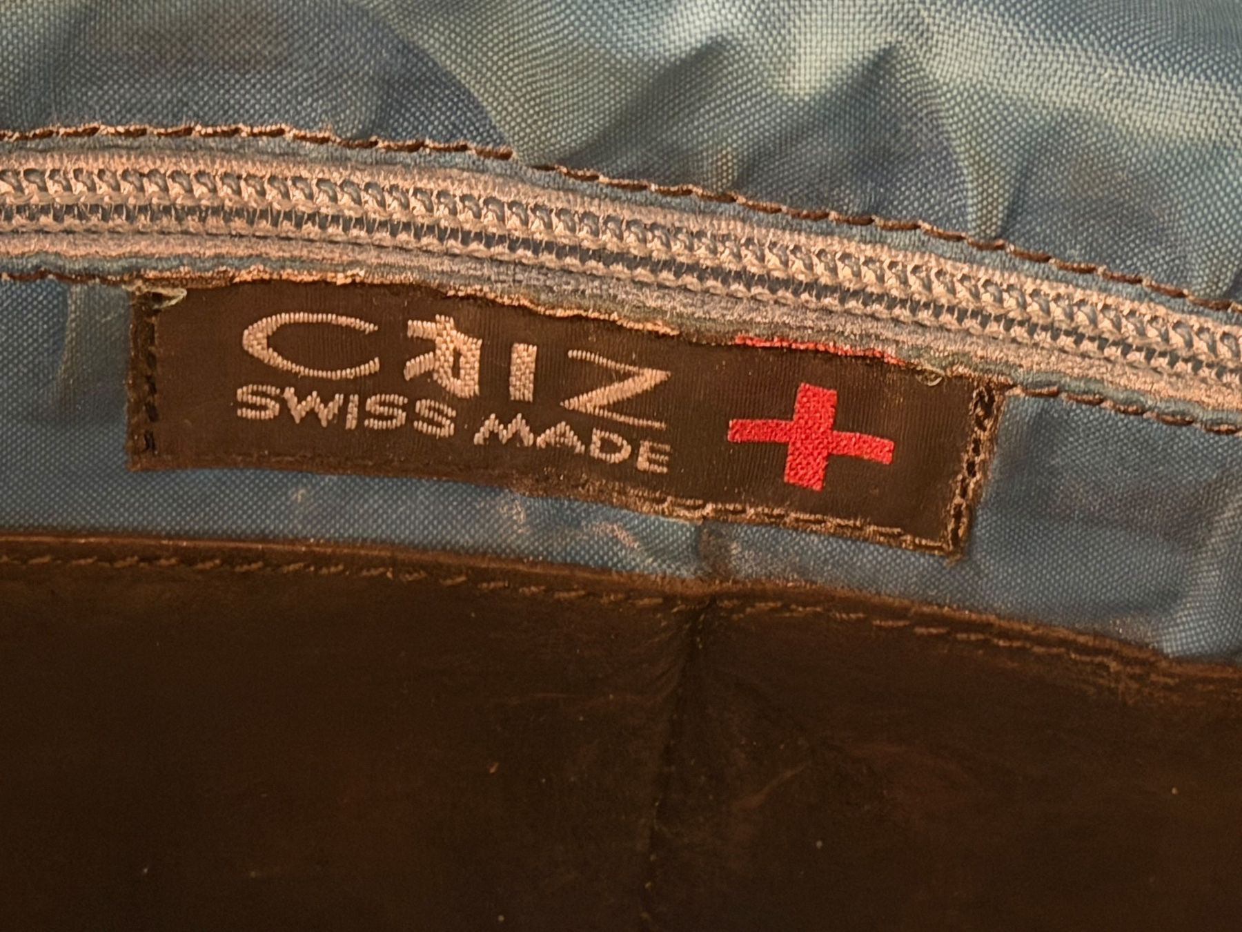 Borse da donna: CRIZ SWISS MADE TASCHE SCHWARZ LEDER MEGA – Usato da LUZERN venduto da modeundlifestyle 7
