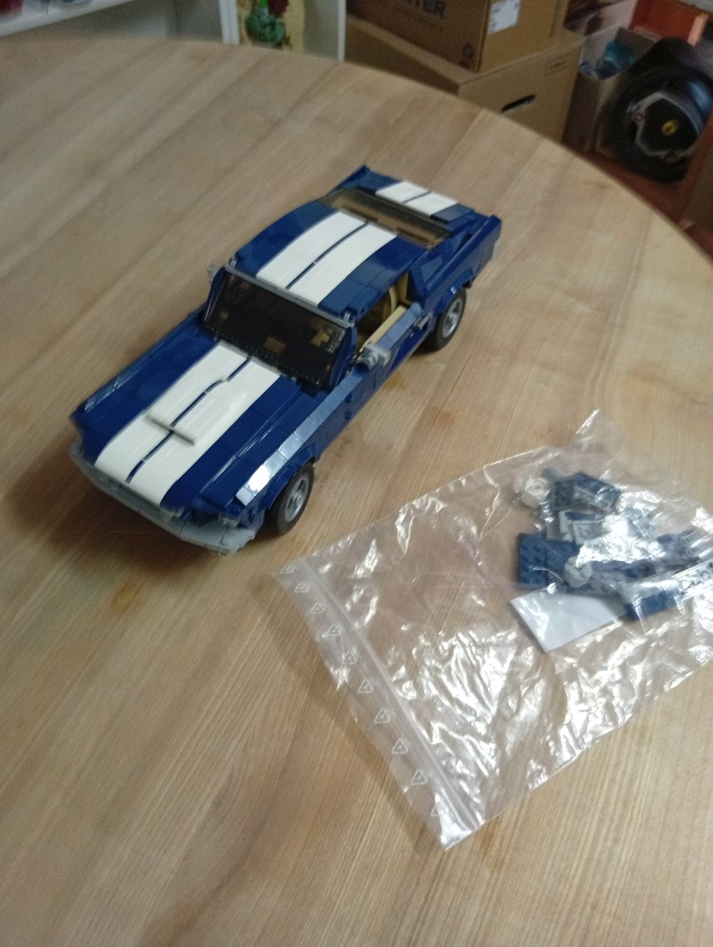 Lego Kit di costruzioni: Lego Creator Ford Mustang 10265 – Usato da Trun venduto da kawak1 4