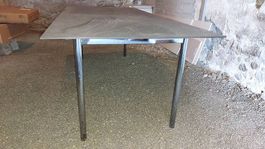 Gartentisch Dekton dunkel