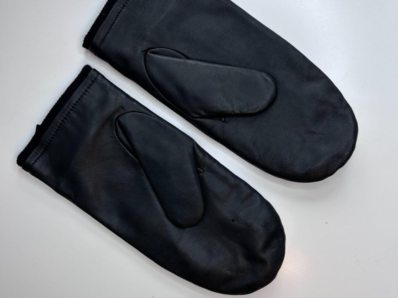 H&M Gants & mitaines : H&M Lederfäustlinge – D'occasion à St. Gallen par look-twice 3