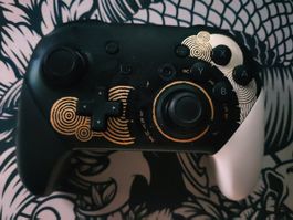 Nintendo Pro Controller - Zelda: Tears of Kingdom