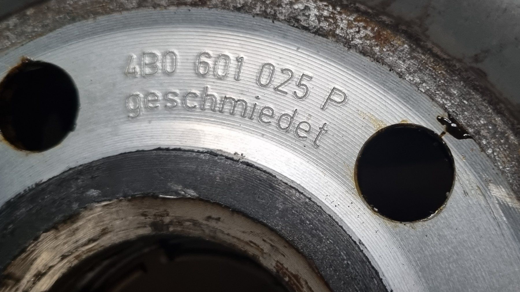 Audi Cerchioni: Audi A3 Alufelgen – Usato da Fürigen venduto da Bucheli59 8