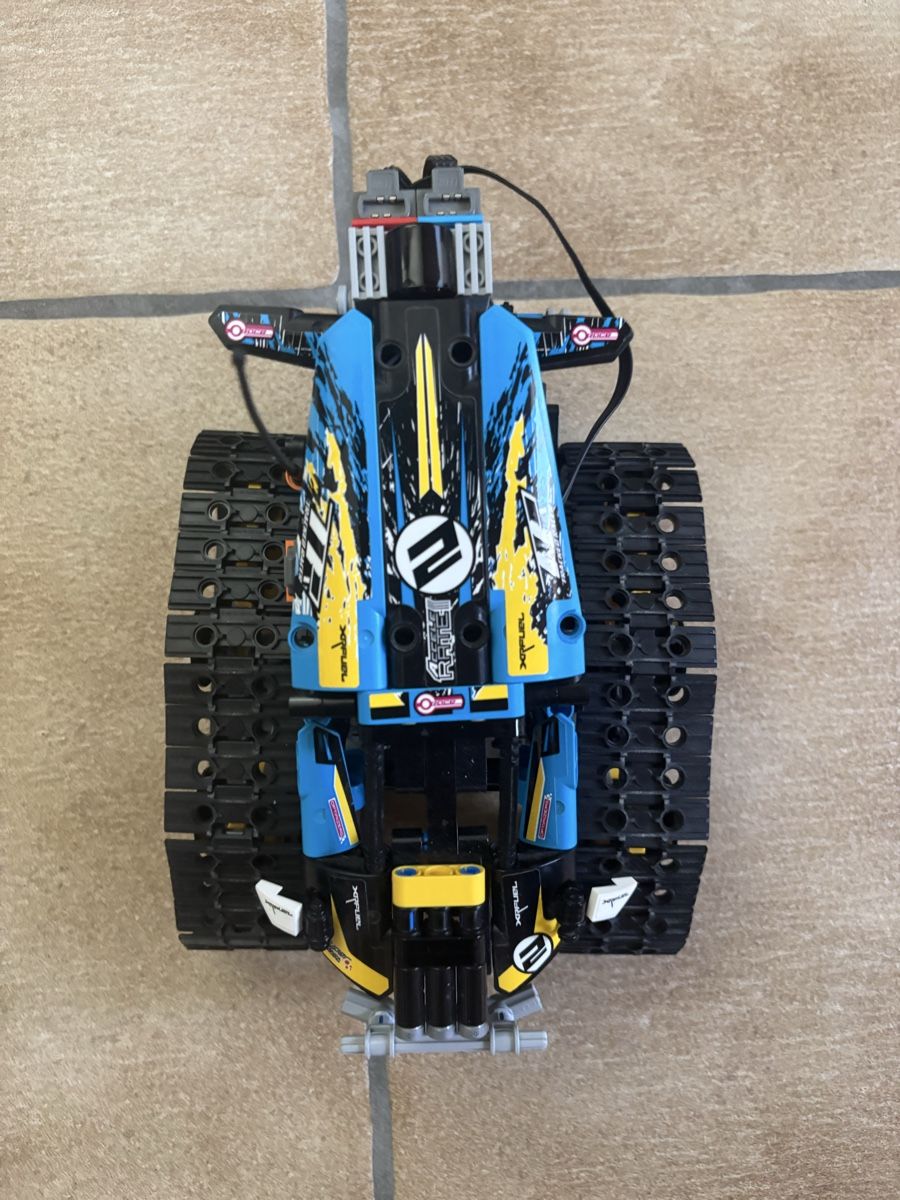 Lego Giocattoli: Lego 42095 Stunt Racer – Usato da Bachenbülach venduto da Queen_K 4