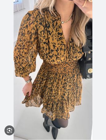 Zara Kleid, Grösse M, Herbst Look, sehr guter Zustand!