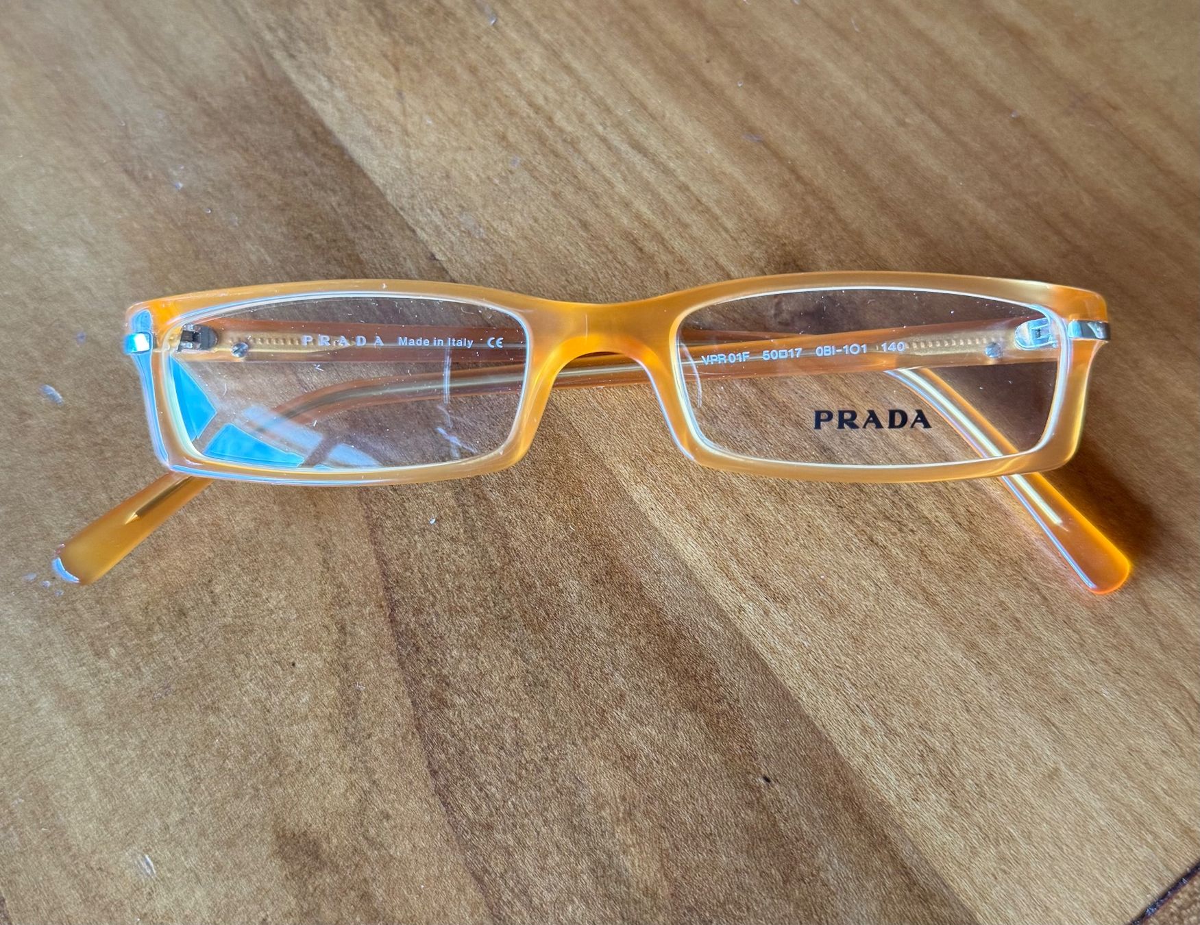 Prada Occhiali & Lenti: Lunettes Prada neuves – Nuovo (secondo la descrizione) da Bulle venduto da Math2601