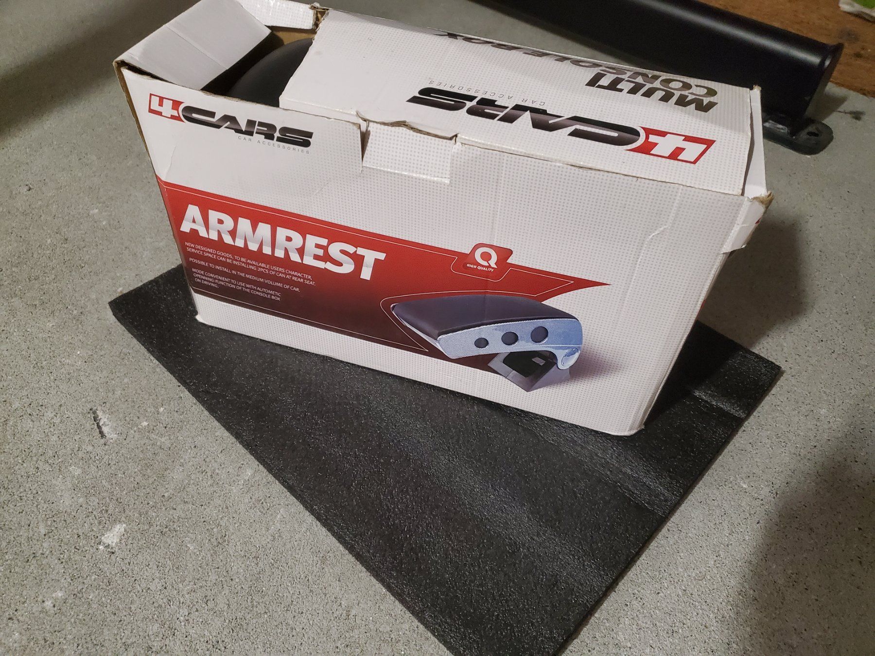 Accessori per altri veicoli: Neu, Universal Auto Armlehne – Nuovo (secondo la descrizione) da Schattdorf venduto da stu_vkh6 3