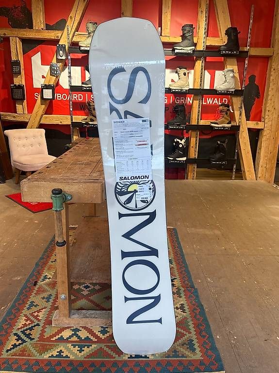 Boards: SALOMON WONDER SNOWBOARD – Gebraucht aus Grindelwald von Backdoor_Shop 1
