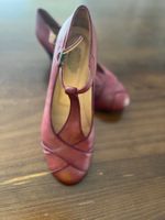 Elegante Leder Pumps, Gr. 40/40,5 Top!