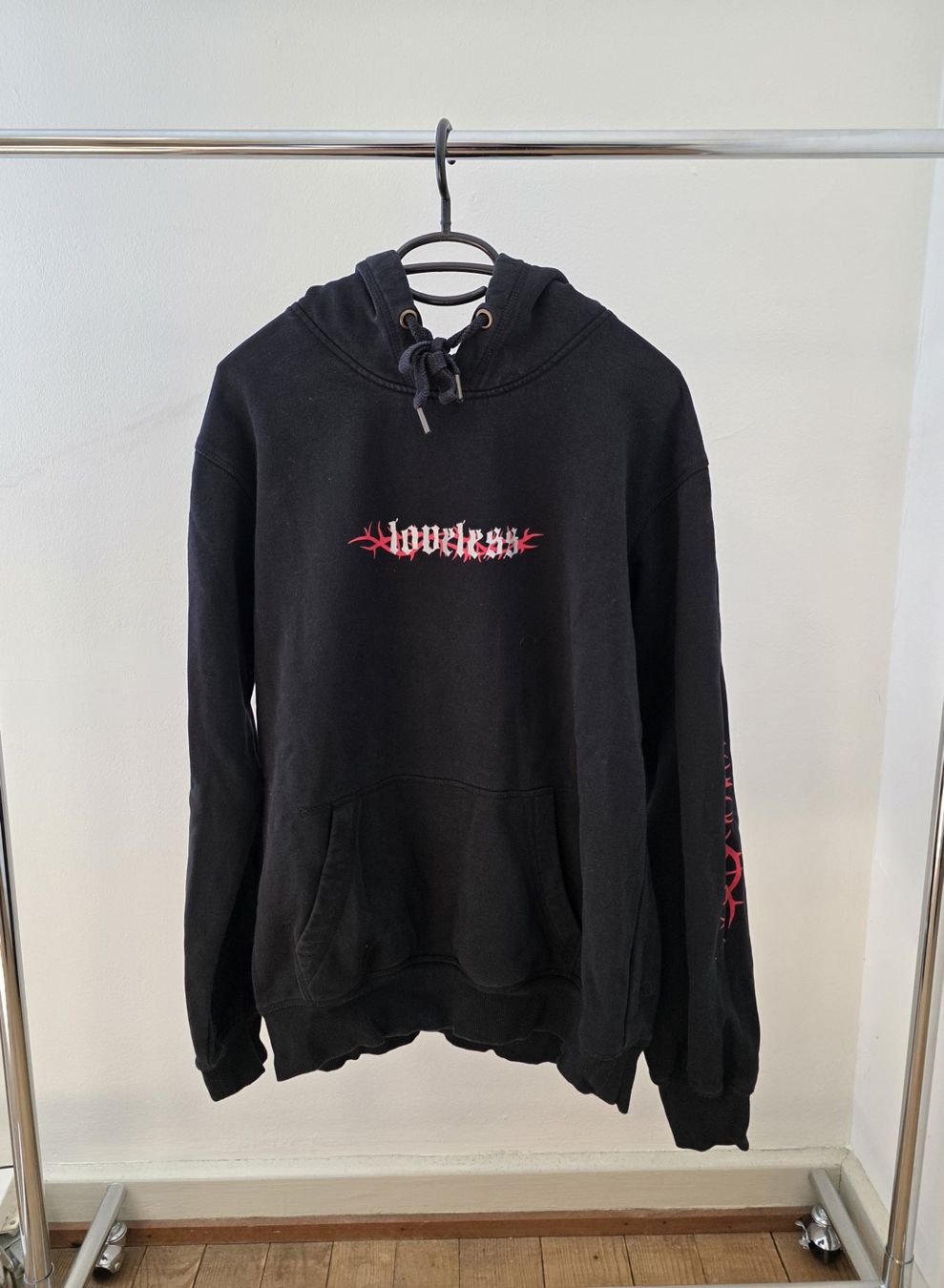 Pullover & Sweatshirts: Hoodie Loveless Blvck – Neu (gemäss Beschreibung) aus Rothenfluh von sel_j856