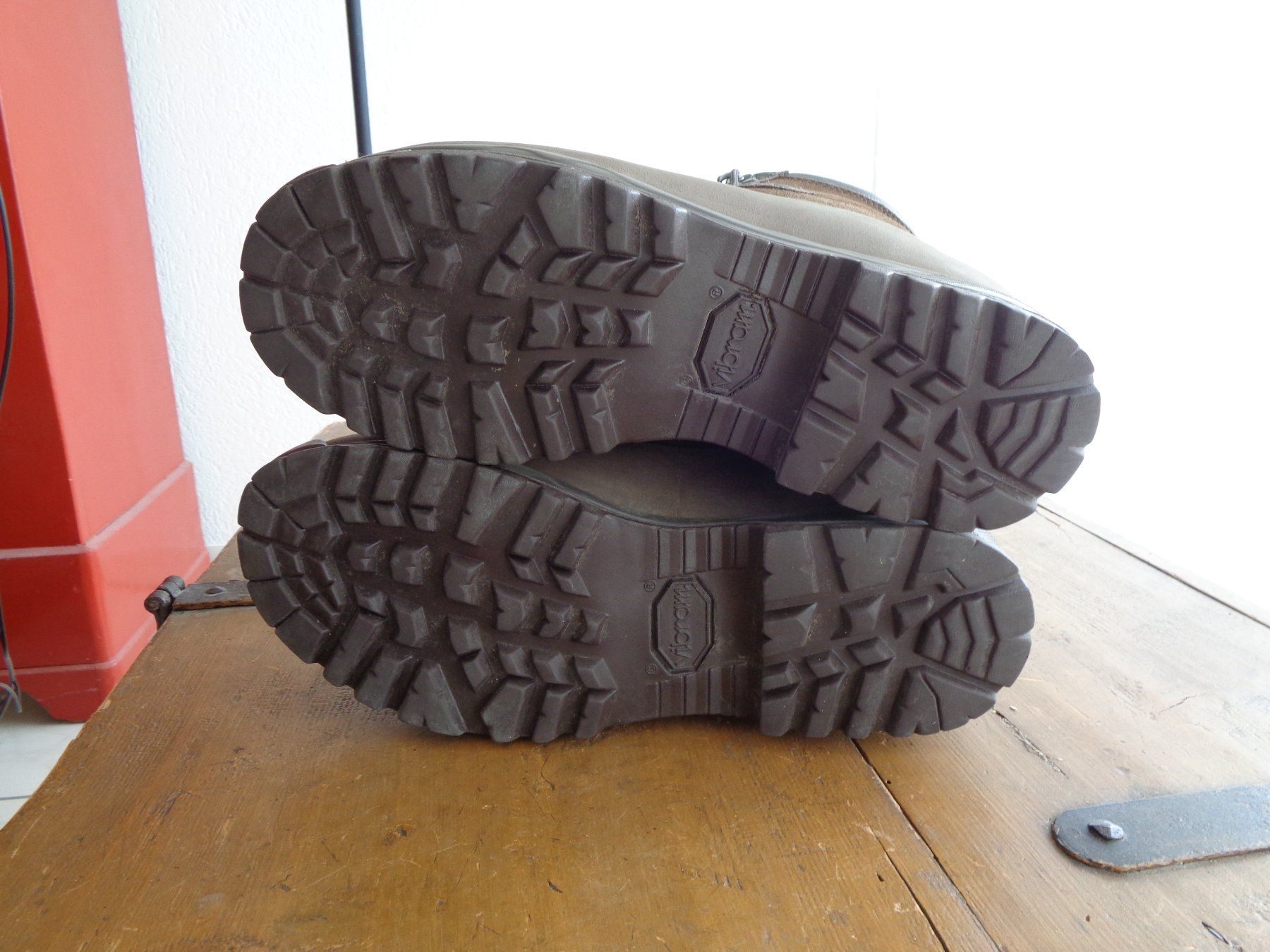 Meindl Scarpe da uomo: CH-Armee Trekkingschuhe/Gebirgschuhe KS 19 s – Usato da Schindellegi venduto da schelten2019 4