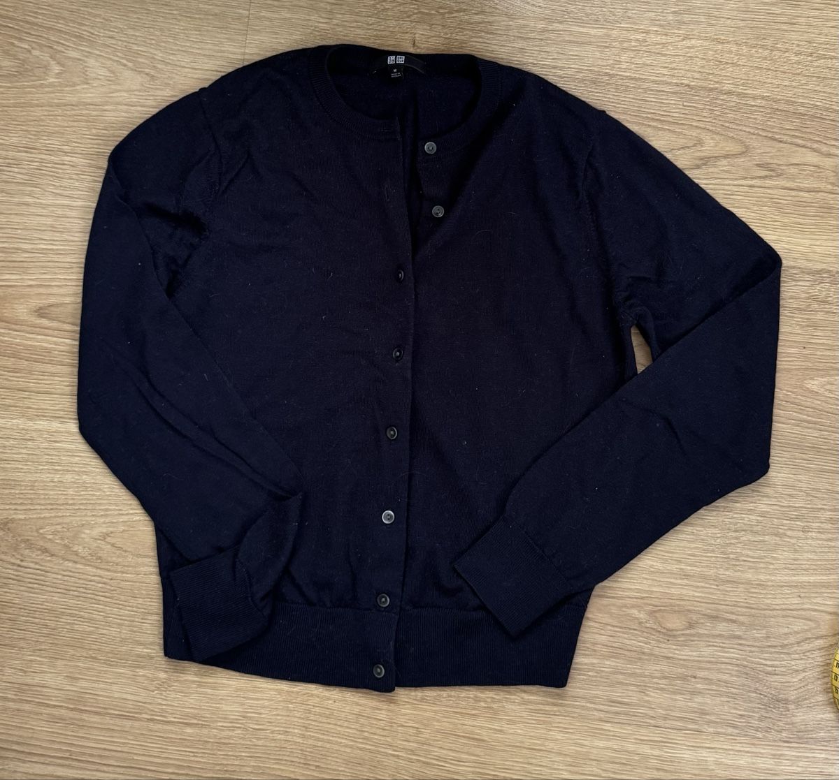Uniqlo Maglioni & Felpe: Uniqlo Merino wool cardigan – Usato da Dinhard venduto da emi_6jdk