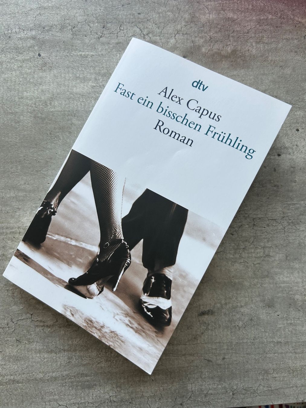 Libri: Fast ein bisschen Frühling von Alex Capus – Nuovo (secondo la descrizione) da Wabern venduto da belka72