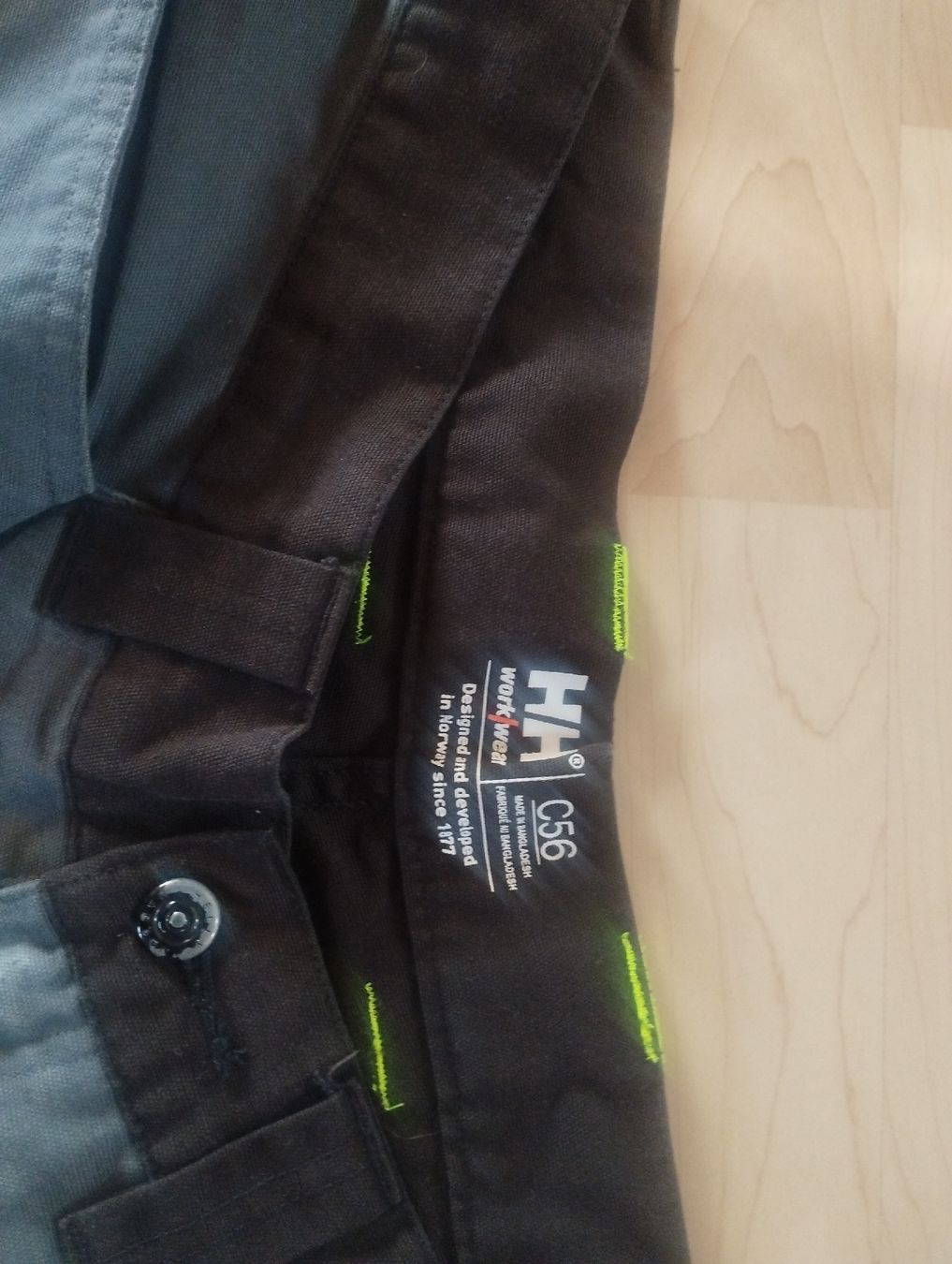 Pantaloni: Helly Hansen Arbeitshose, Herren, Grösse 56,gebraucht – Usato da Zetzwil venduto da Schoggimus 1
