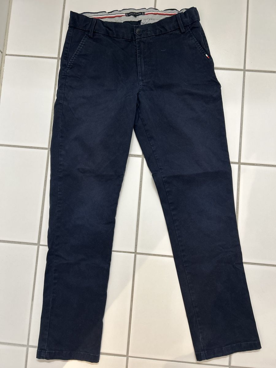 Tommy Hilfiger Hosen: Tommy Hilfiger Hose Grösse 152 – Neu (gemäss Beschreibung) aus Riehen von mittwoch81