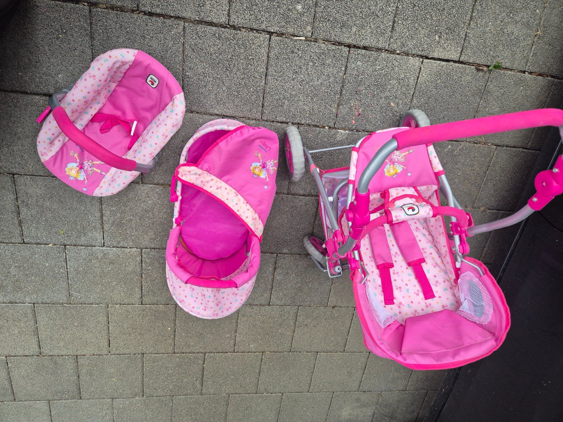 Voitures de poupées: Puppenwagen-Set Lillifee – D'occasion à Grosswangen par Heka72