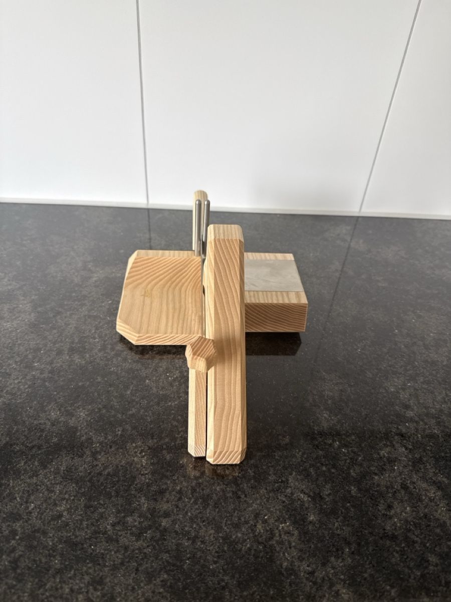 Coltelli da cucina: Fleischschneide Maschine Holz Swiss Made – Usato da Birmenstorf AG venduto da BIGD78 1