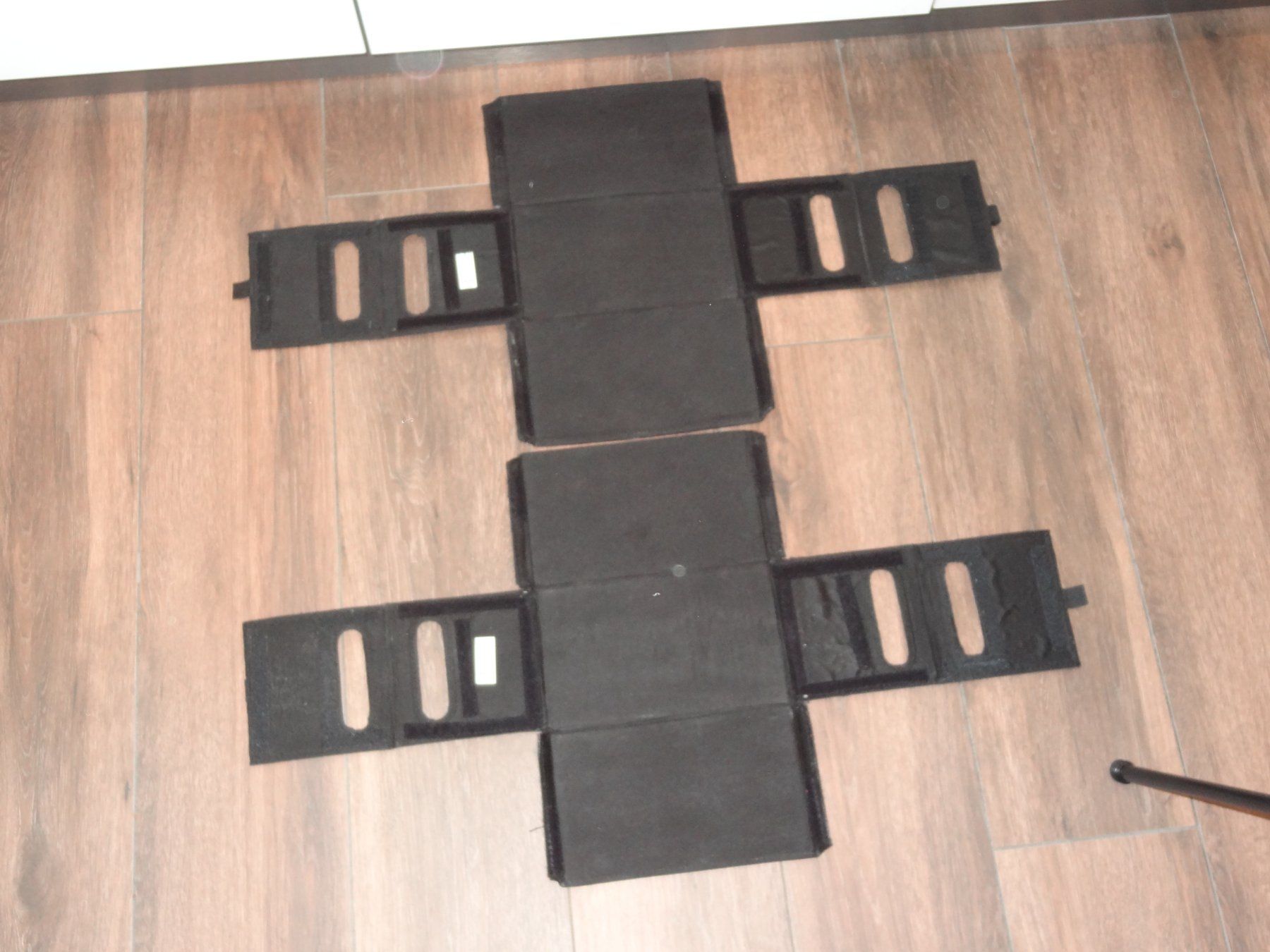 Ikea Altro per la casa: Lot de 2 boîtes de rangement noires – Usato da Satigny venduto da salvatore73 7