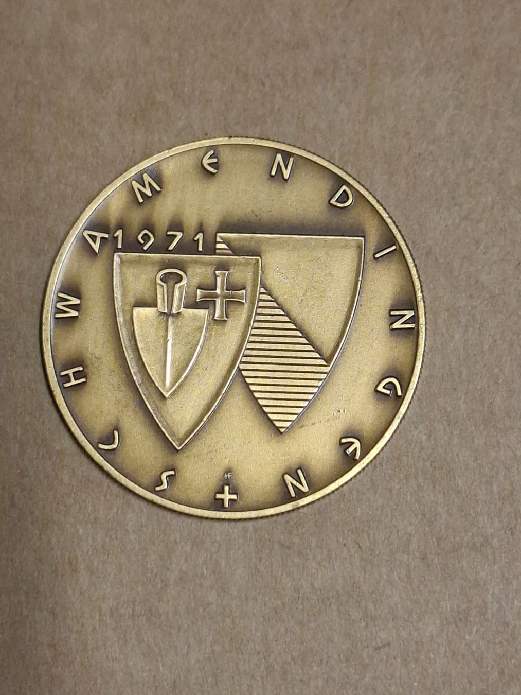 Medaglie: Schwamendingen 1971 (B806) – Usato da Schwanden GL venduto da Suvorov