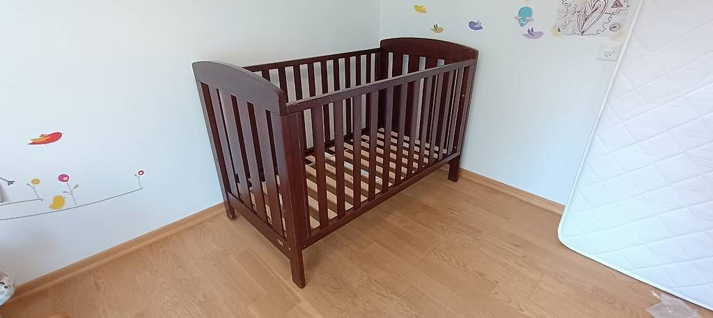 Lits: Lit pour enfant  – D'occasion à Corseaux par sgi_v7vd