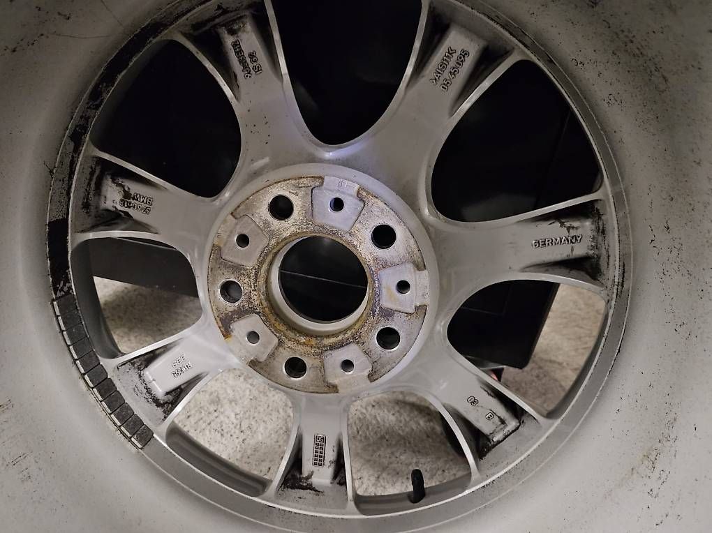 Pneumatici & Ruote complete: Bmw 18 Zoll Aluräder – Usato da Baar venduto da Danizg1 2