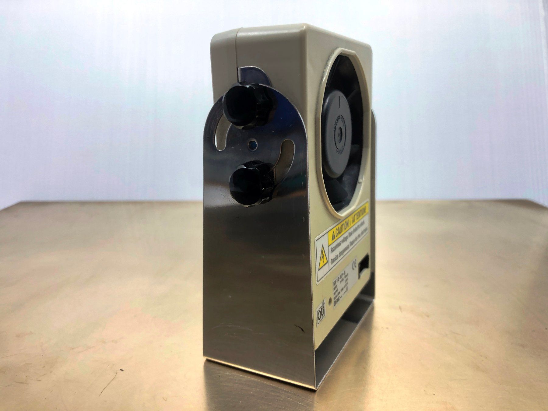 Componenti elettronici: SMC Ionizer IZF10-LP-B – Usato da Laufenburg venduto da Sirluger 2