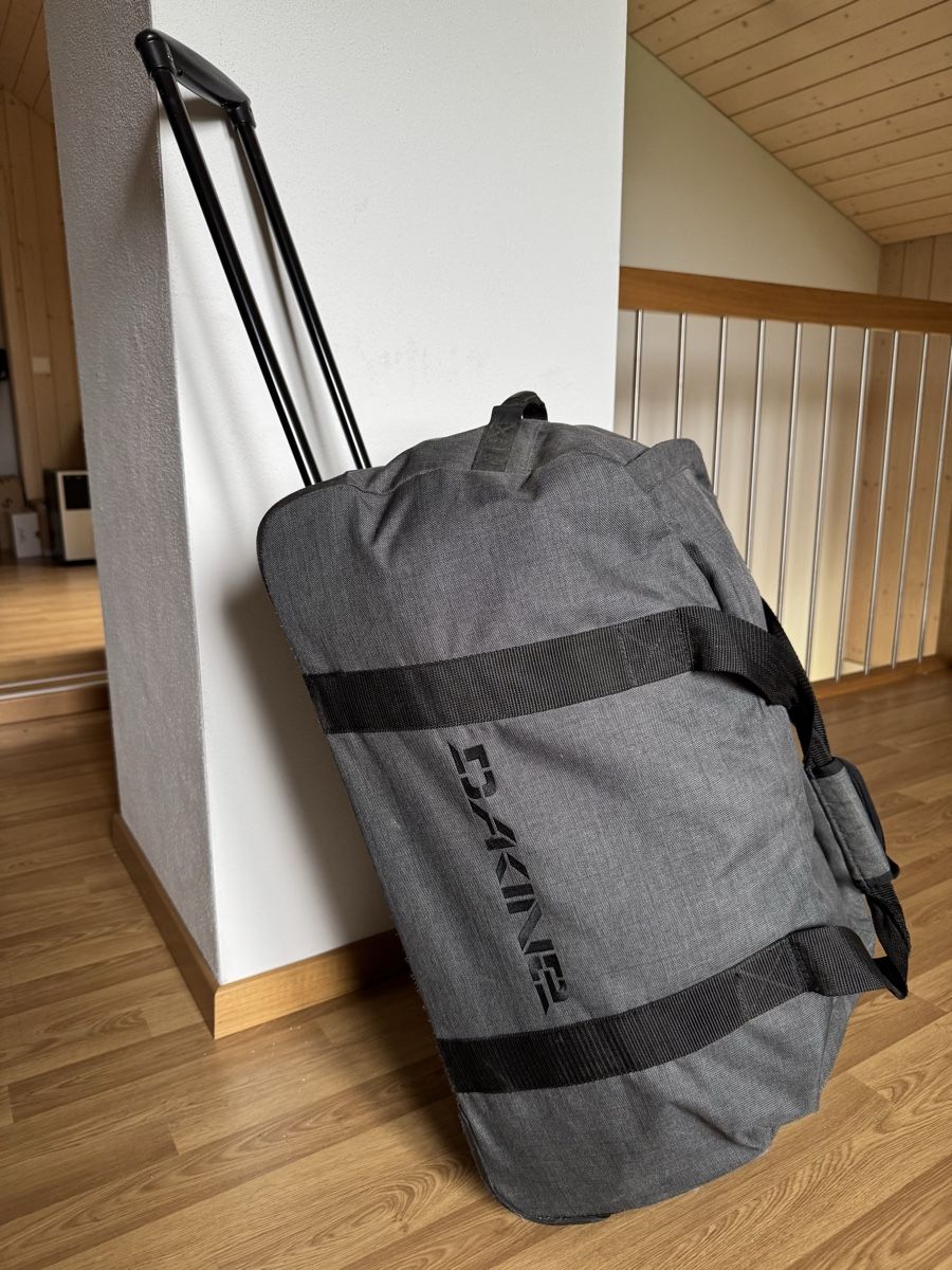 Dakine Valigie: DAKINE Roll-Reisetasche – Usato da Schüpfheim venduto da lil_5jzb 1
