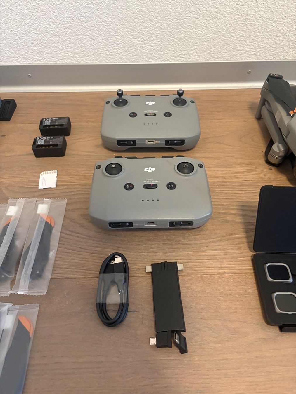 DJI Modellismo RC: DJI Air 2S mit viel Zubehör – Usato da Heimberg venduto da cylemo 2