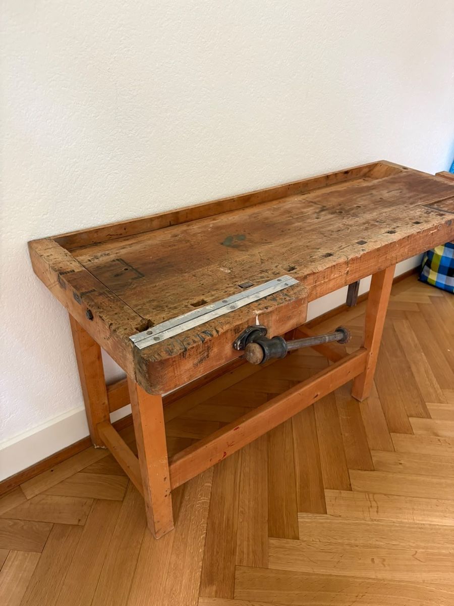 Banchi da lavoro: Ancien établi – Usato da Lausanne venduto da ManonB_29 1